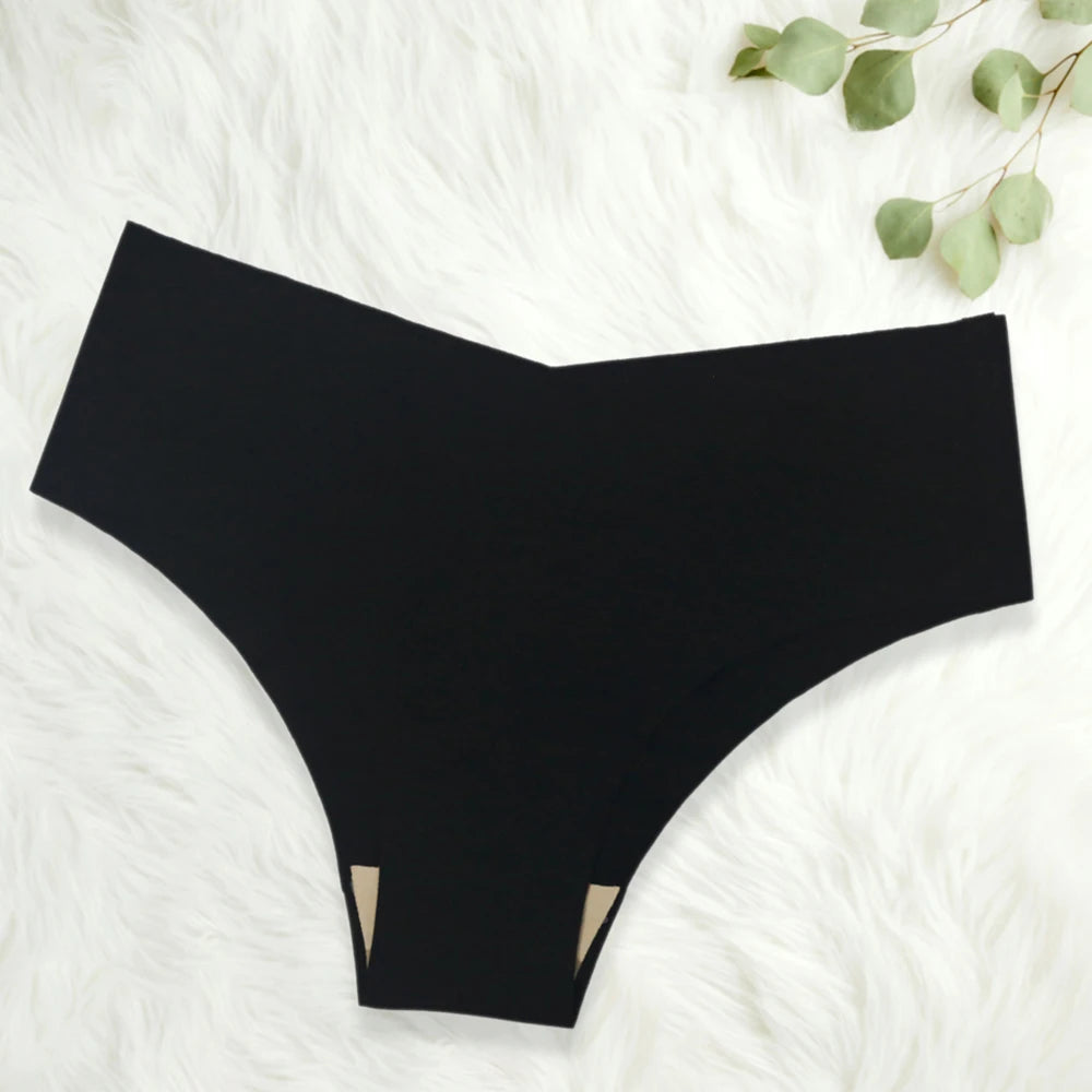 Cheeky Panties 96